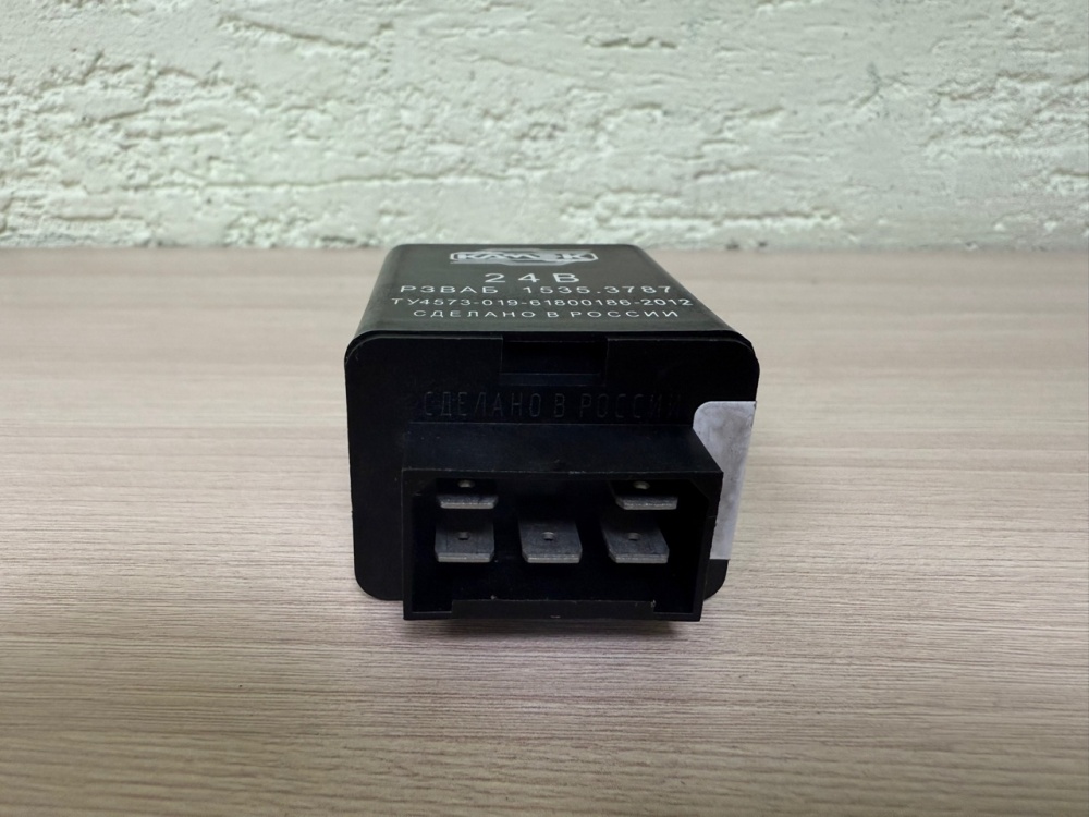 Реле задержки выключения аккумуляторной батареи / КАМЭК 1535.3787010