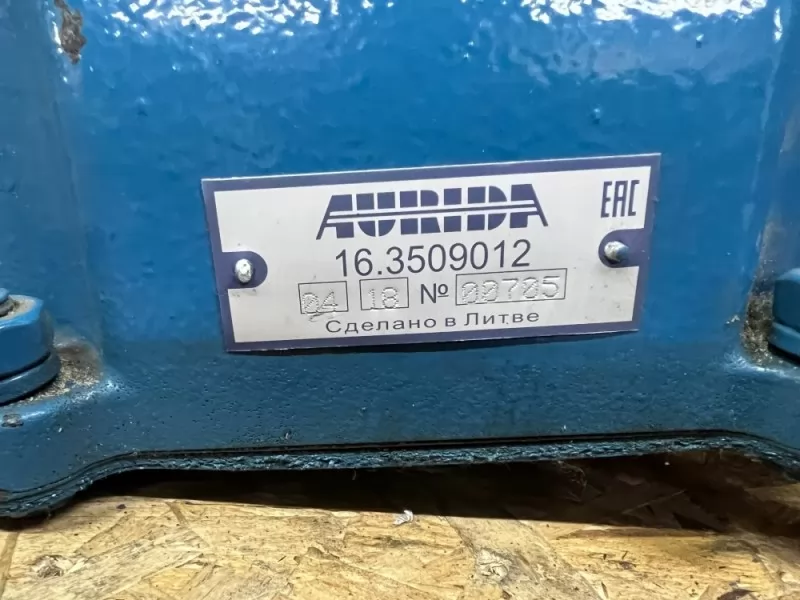 Компрессор 2-х цилиндровый МАЗ, КРАЗ, УРАЛ, БЕЛАЗ (со шкивом) / Аурида Паневежио 16-3509012