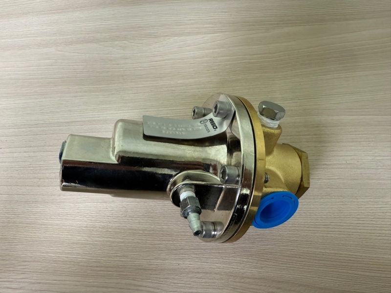 Регулятор давления газовый / REGO REGO1784NGB 